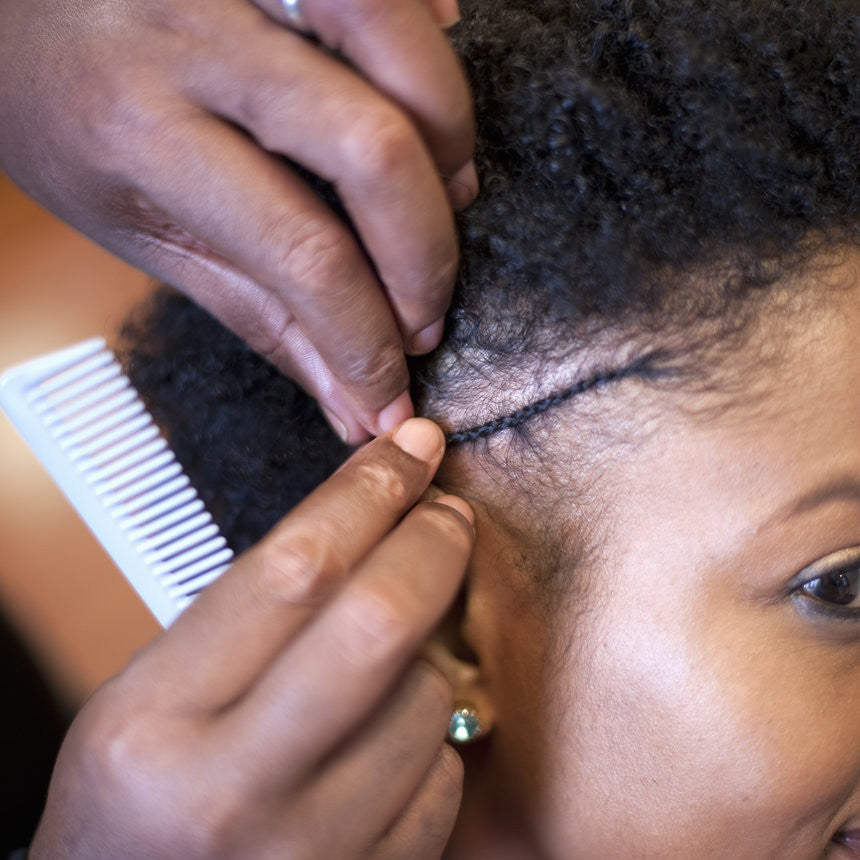 10 Thoughts We've All Had While Getting Our Hair Braided